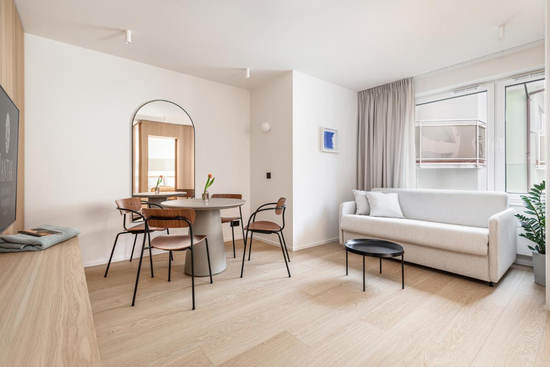 Apartamenty Z Widokiem Na Morze I Dziedziniec Balticon Morska 6 Kolobrzeg Ruang foto